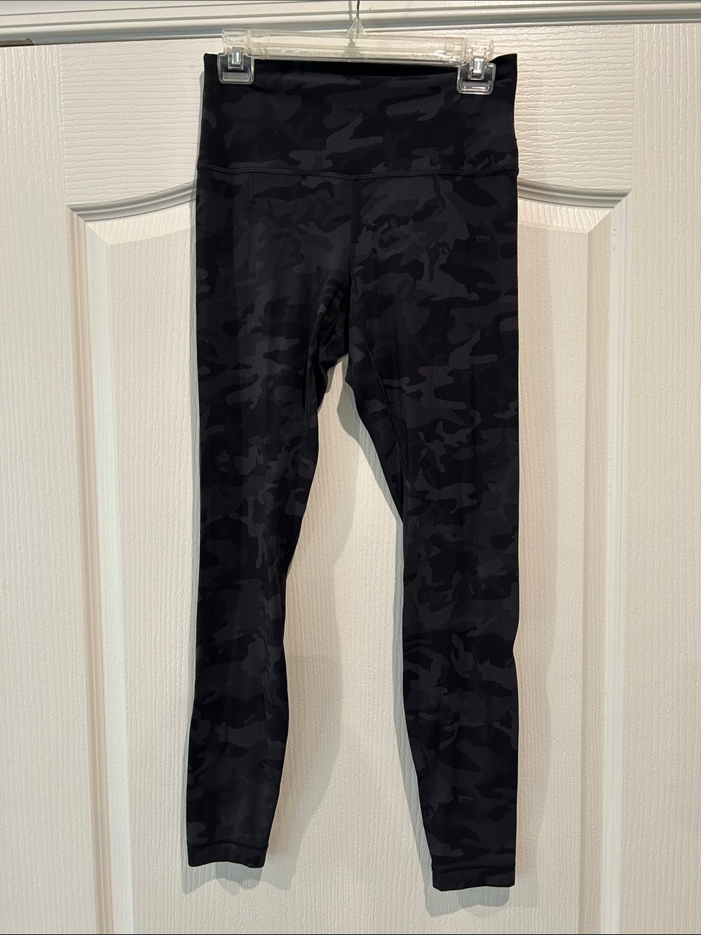 lululemon athletica Black Camouflage High-Rise Leggings28 inch inseam